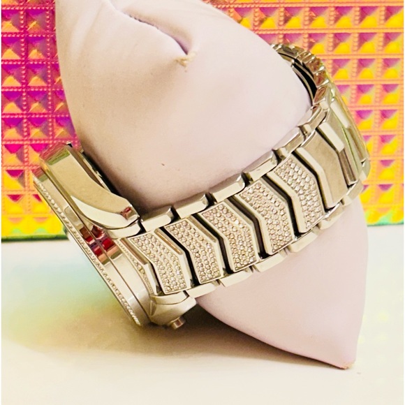 Michael Kors Whitney Wren Silver Tone Watch - Picture 5 of 10